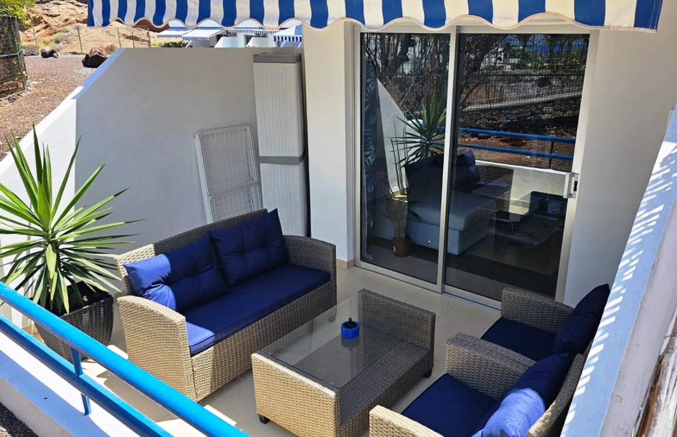 Blue Bay Paradise - Beach Front Apartment With Sea View Playa Paraíso Eksteriør billede
